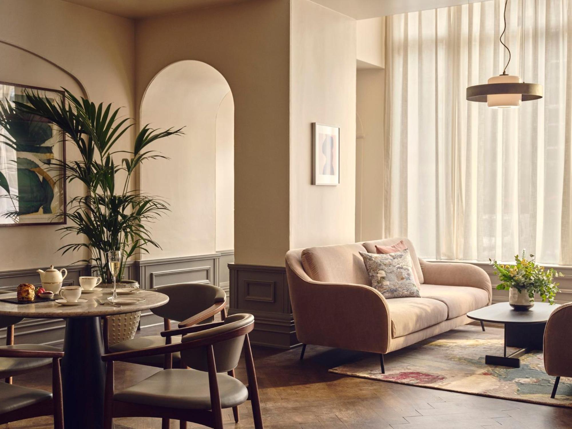 Hotel Intercontinental Edinburgh The George By Ihg Zewnętrze zdjęcie The Living Room at The Ivy Collection